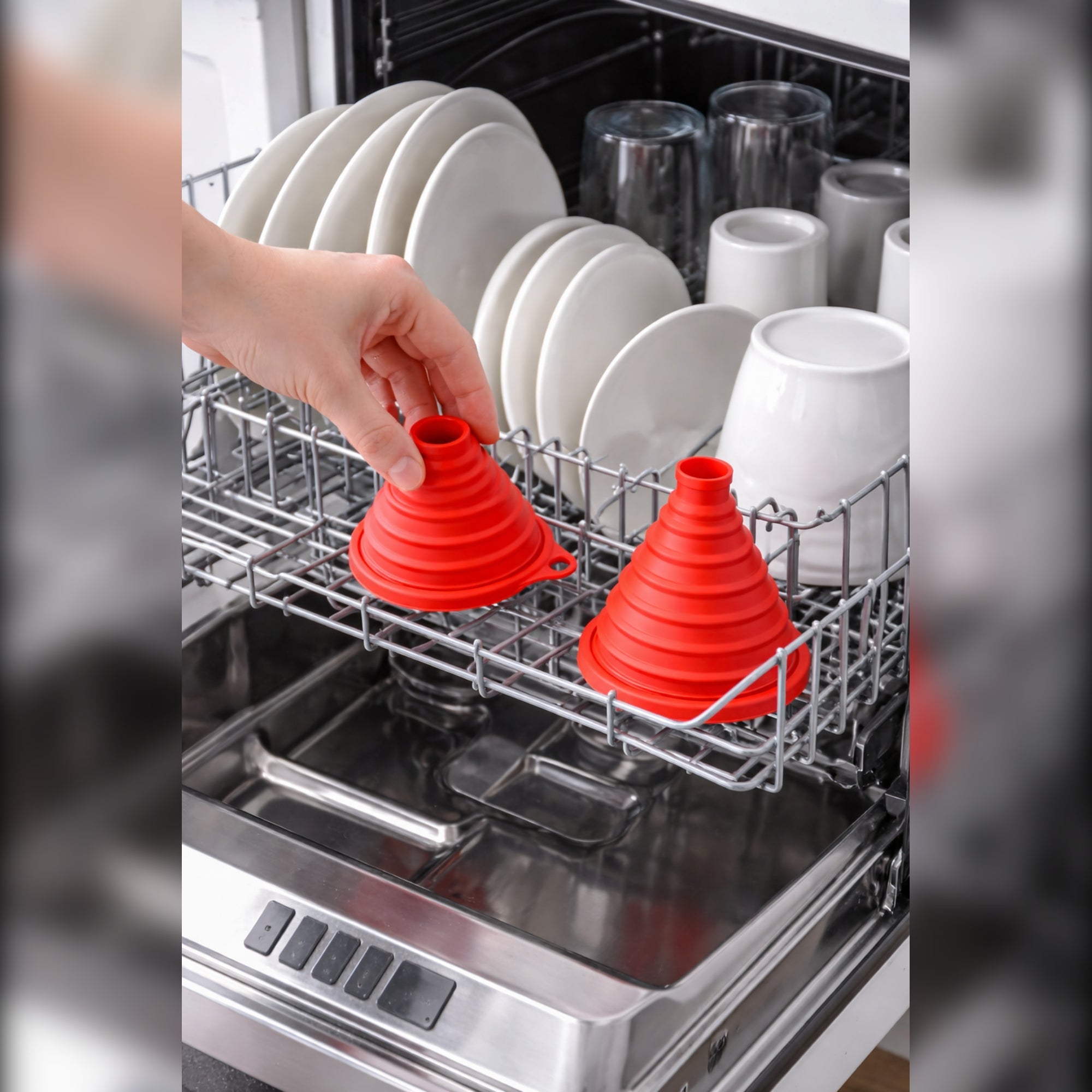 Collapsible Silicone Funnel, Red – Food‑Grade, Dishwasher Safe - Kassel Trade